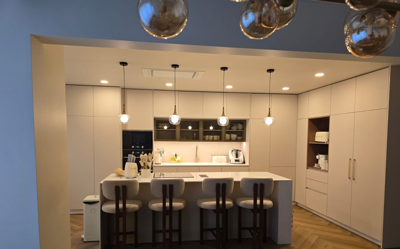 Cozinha contemporânea